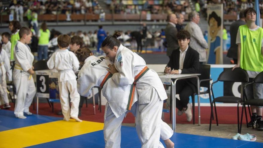 El Trofeo Miguelito planta cara al 'bullying': «El judo potencia ciertos valores que ayudan a lidiar con el acoso escolar»