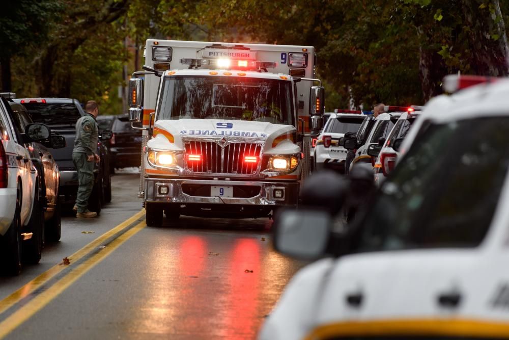 Ocho fallecidos y doce heridos en un tiroteo en una sinagoga de Pittsburgh