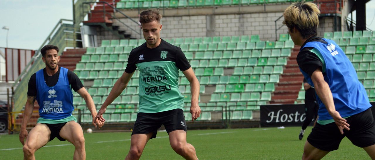 Entrenamiento del Mérida esta semana.