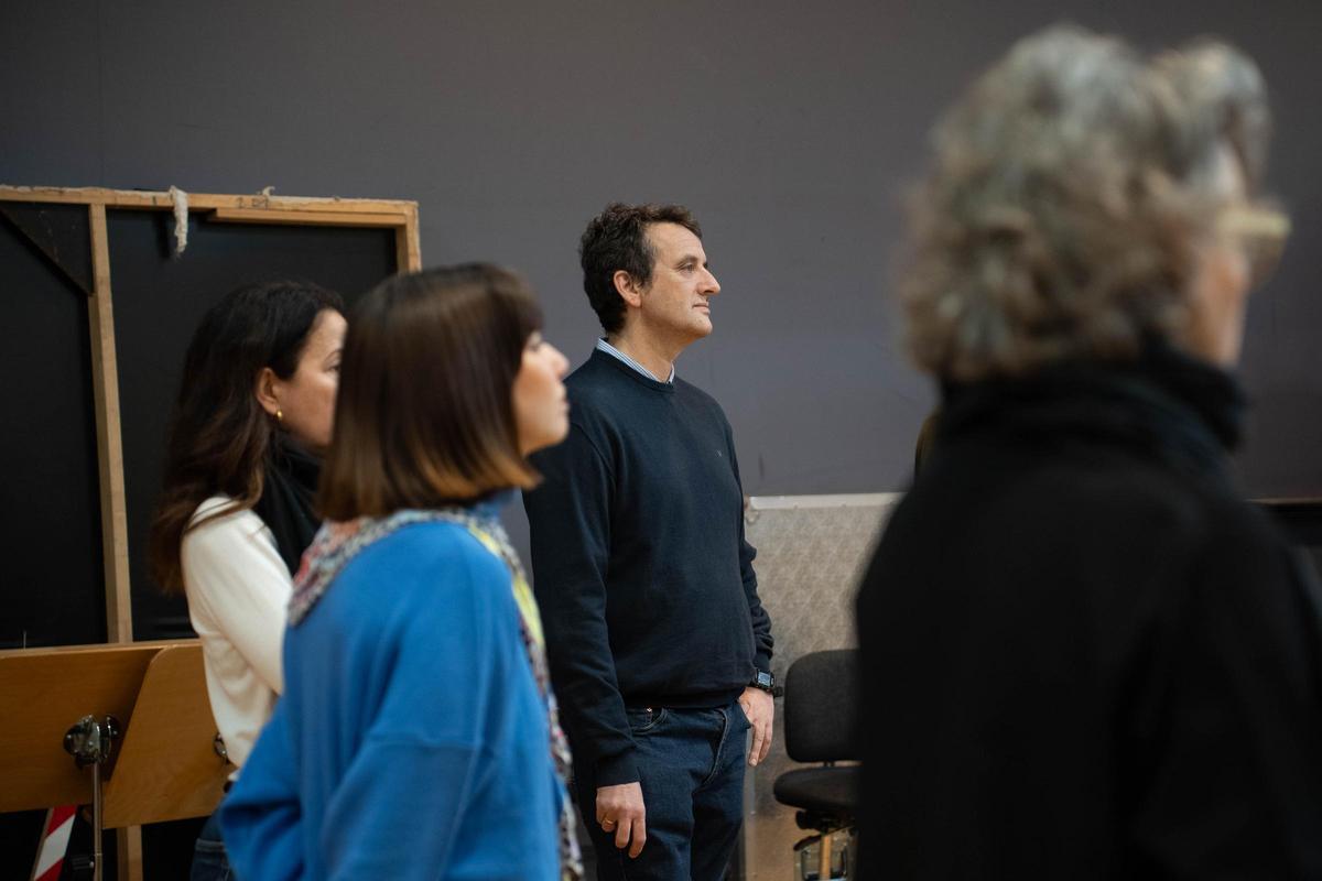 Aspirantes para el coro amateur de la ROSS