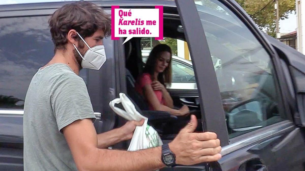 Eva González y Cayetano Rivera en el coche y con mascarilla