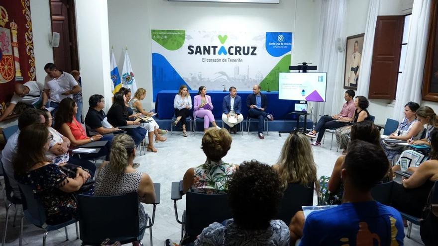 Santa Cruz de Tenerife duplica el presupuesto para el mantenimiento de los colegios