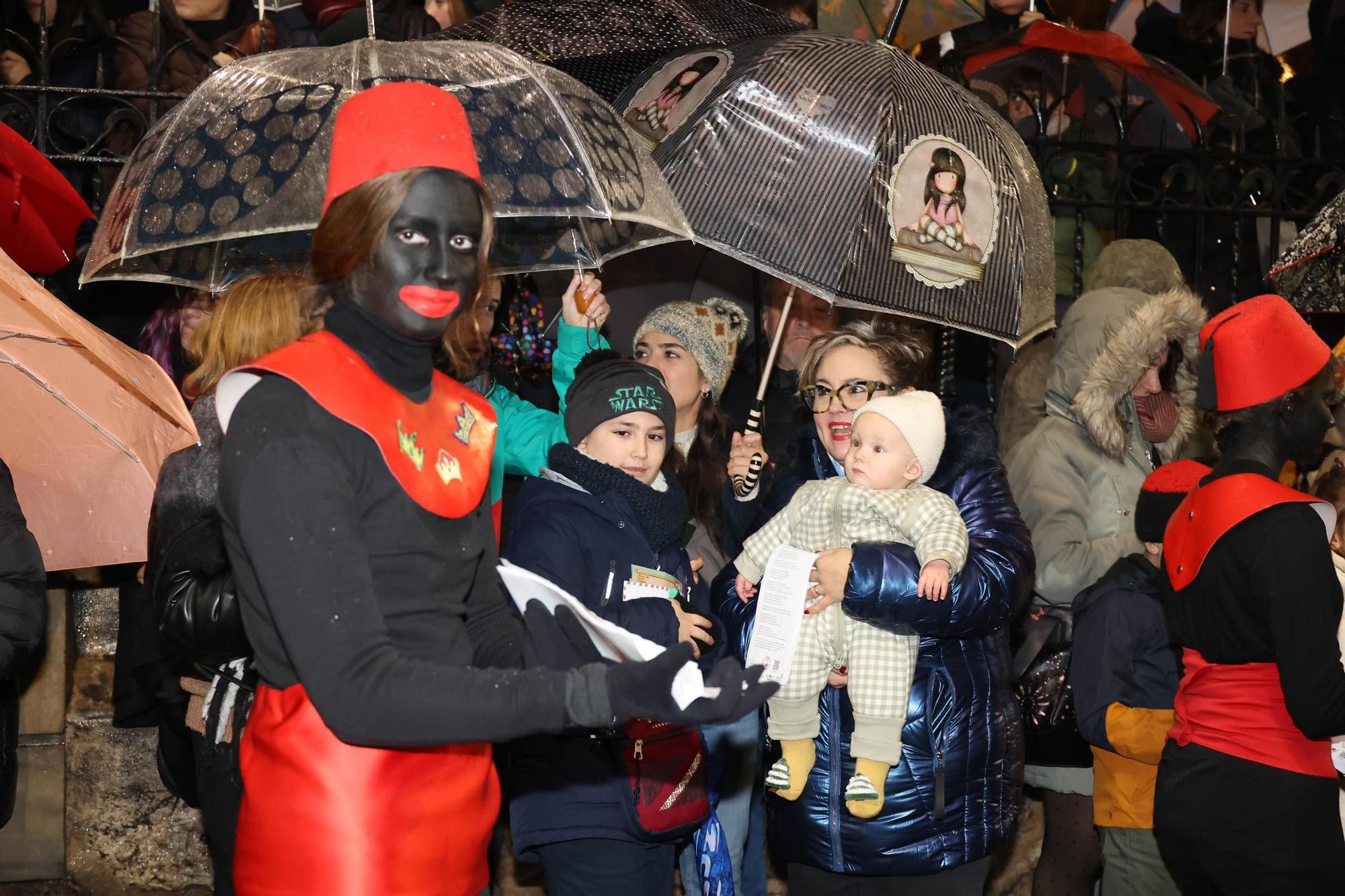 Las imágenes del Día de la Burrita y el Bando Real de Alcoy