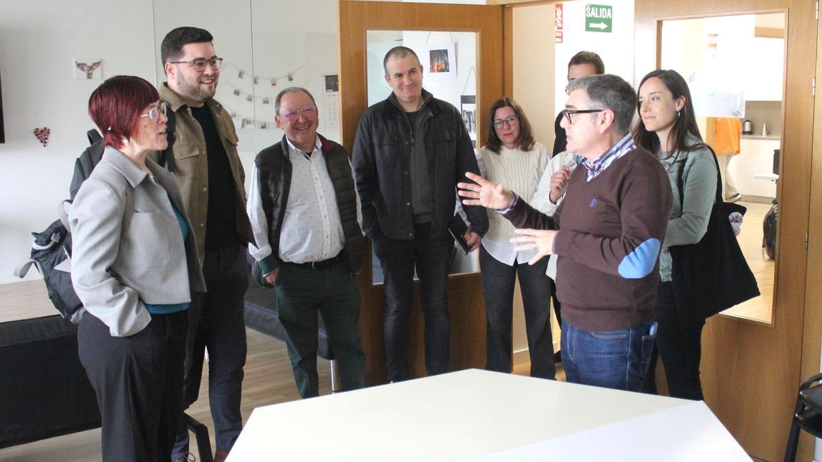 Reunión de Compromís con ADIEM