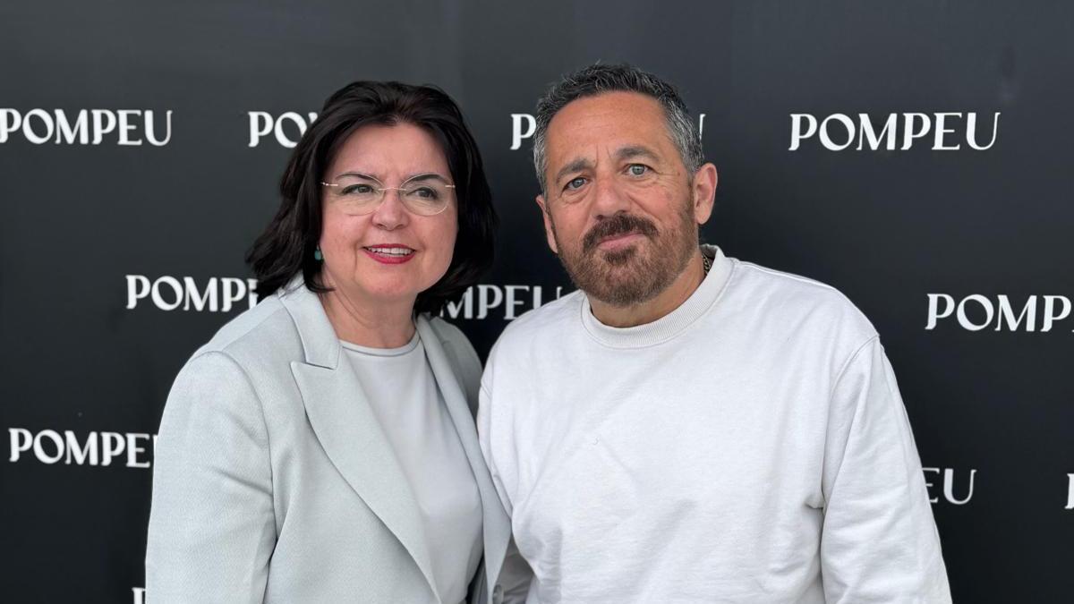 El actor Pepon Nieto Mari Carmen Caubet, fundadora Pompeu.