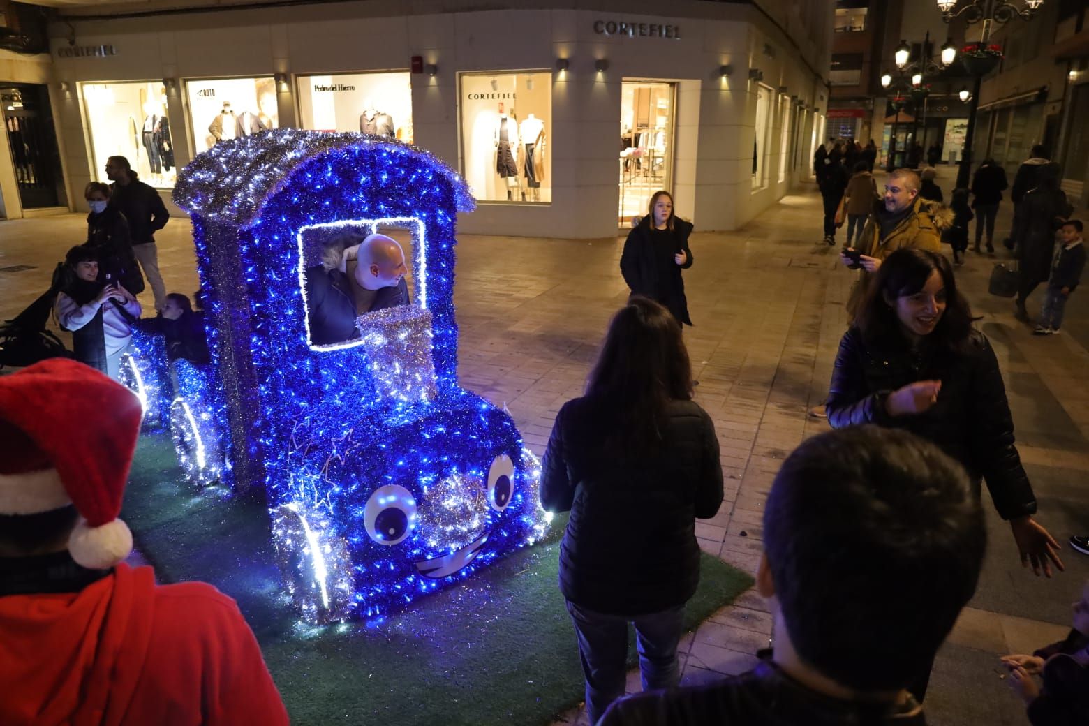 Luces para una Navidad mágica en Castelló