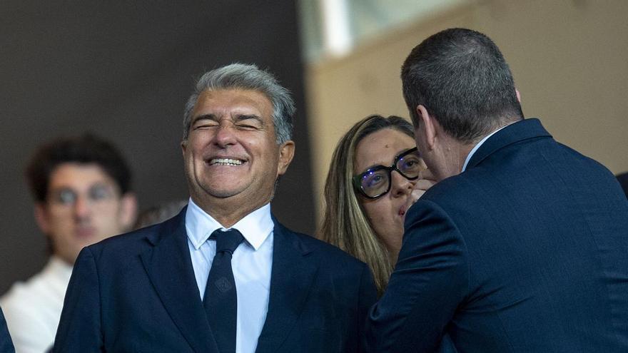 El corte de mangas de Laporta tras conocer la cautelar del CSD sobre Dani Olmo y Pau Víctor