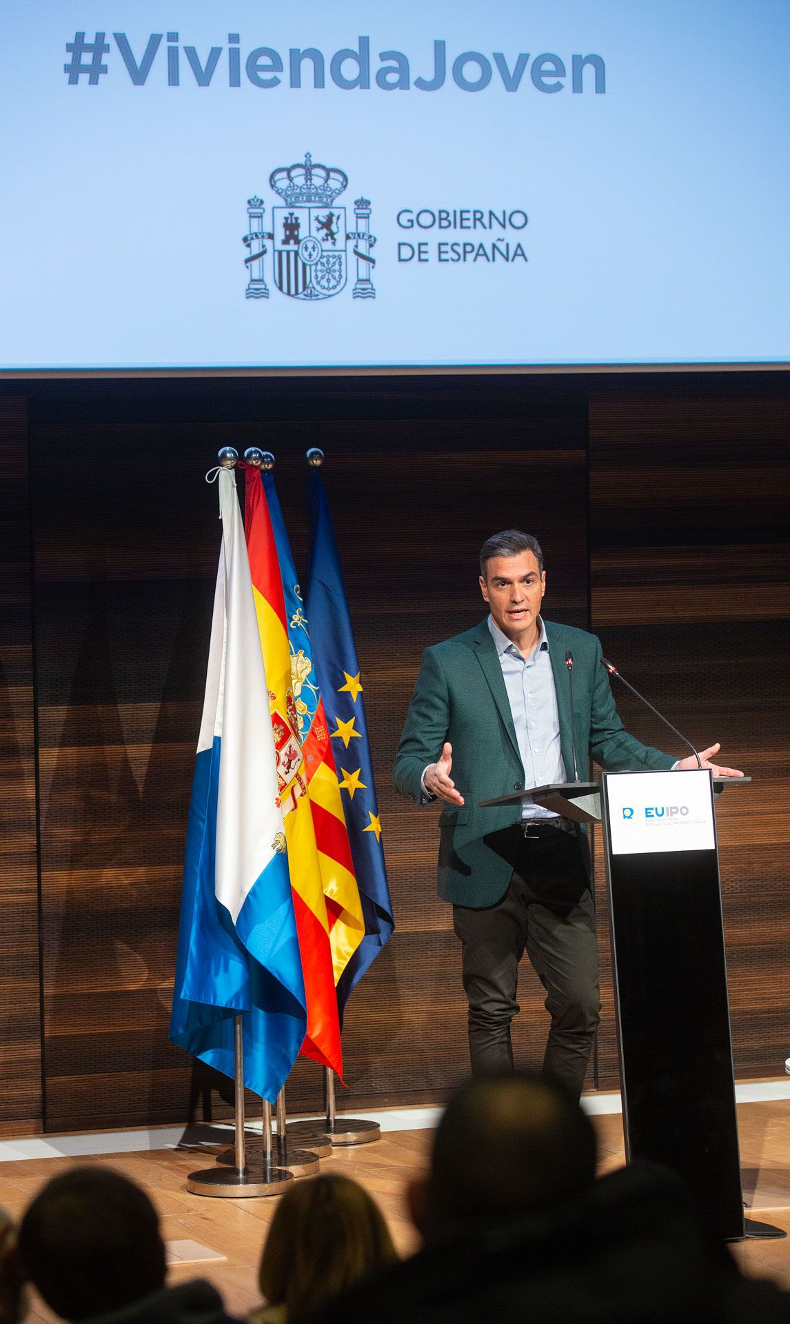 Pedro Sánchez presenta en Alicante el plan de apoyo a los jóvenes para el acceso a la vivienda