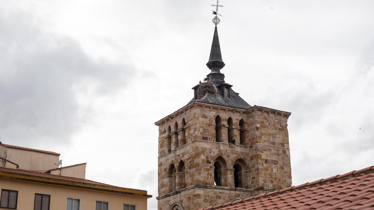 Torre de la iglesia de San Vicente.