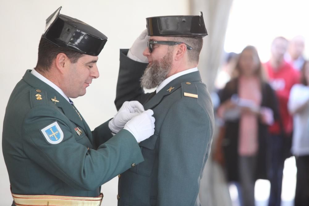 Actos del Día de la Hispanidad en la comandancia de la Guardia Civil de Gijón