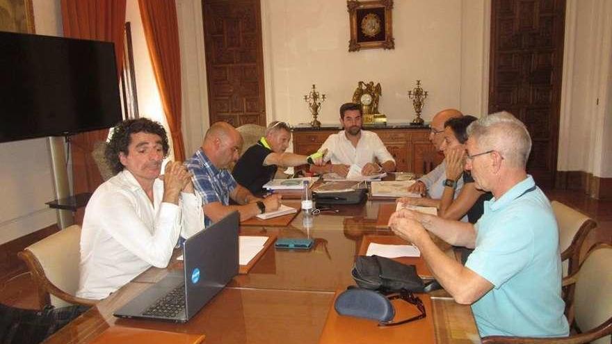 Reunión de trabajo entre las delegaciones del Ayuntamiento y Bici Zamora.
