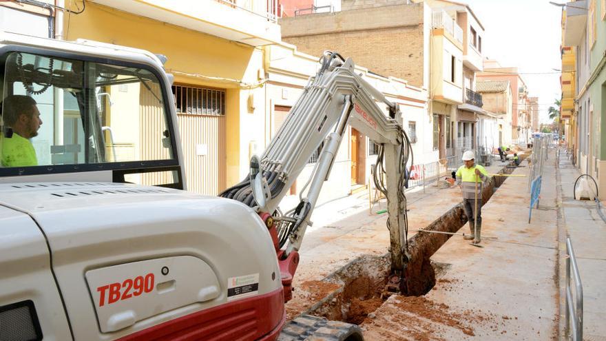 Paiporta amplia y mejora las aceras de algunas calles