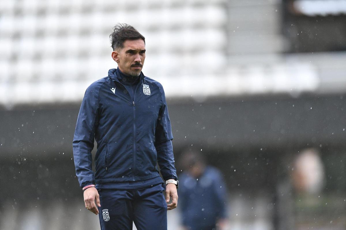 Raúl Guillén, actual entrenador interino del FC Cartagena.