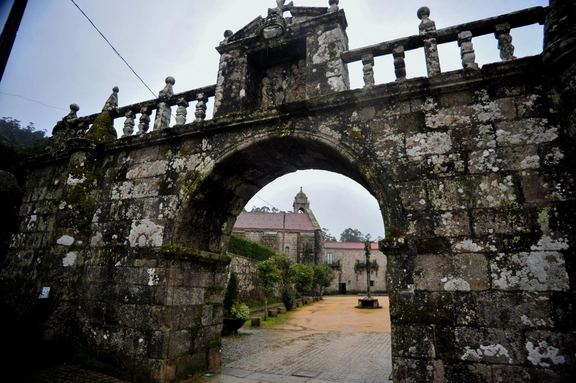 Peregrinaje por el patrimonio religioso de O Salnés