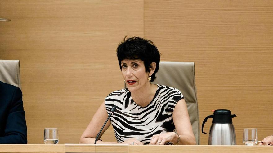 Elma Saiz verteidigt Migrantenlager: "Sie sind keine Lagerhallen für Menschen"