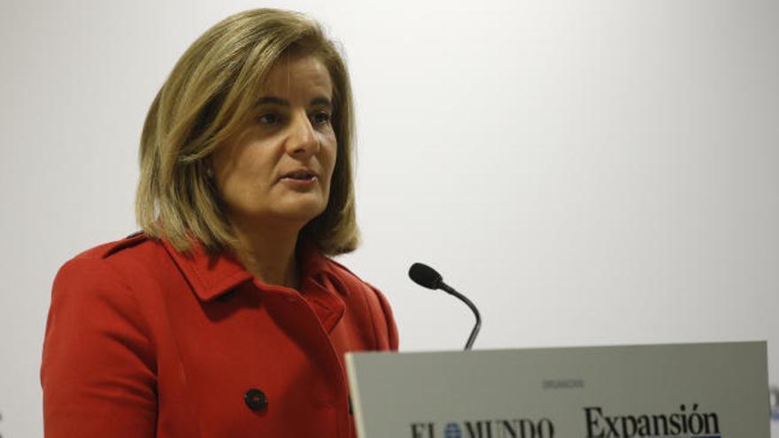 Fátima Bañez: "Las pensiones en España se pagan con empleo"