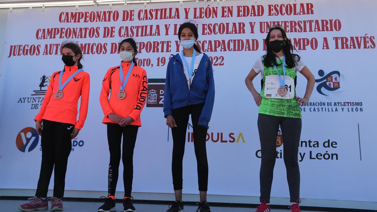 podio infantul femenino y discapacidad