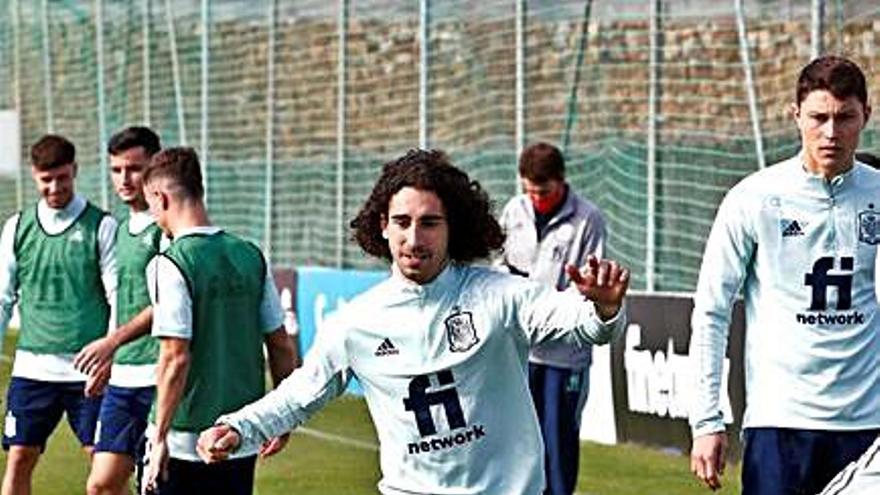 Cucurella, con la Sub 21. | | EFE