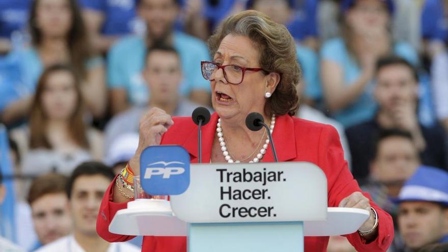 Barberá, durante su intervención en la plaza de toros.