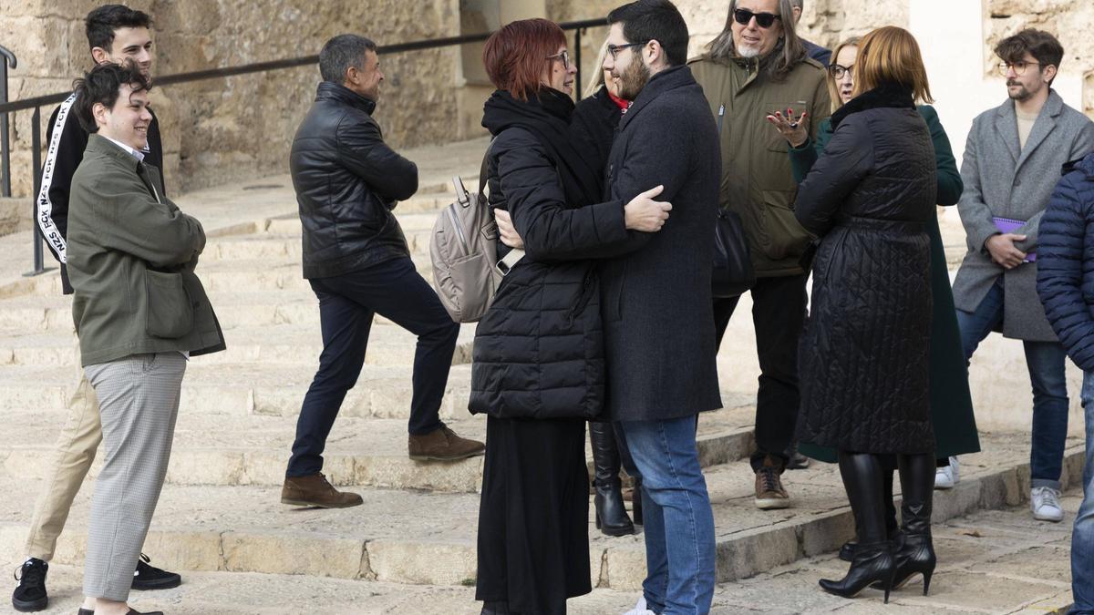 Quilis y Micó en Albaida, antes del pleno de la moción de censura, el pasado martes.