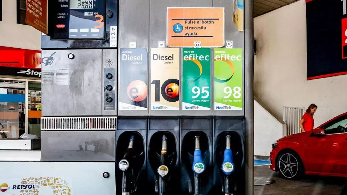 Mínimos cambios en los precios de los carburantes: últimas actualizaciones hoy, martes 25 de marzo