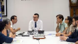 La diputación estudia un nuevo acceso para paliar el colapso de tráfico en el Hospital de la Ribera