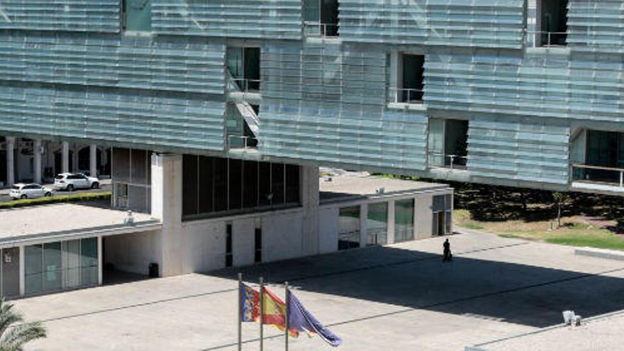 La Fiscalía investiga al director del Conservatorio de Benidorm por presunto acoso a una menor