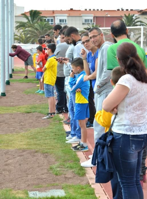 CAMPO EL HORNILLO PRIMER ENTRENAMIENTO UD LAS ...