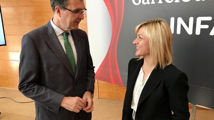 José Ballesta y Amparo Capilla durante la presentación