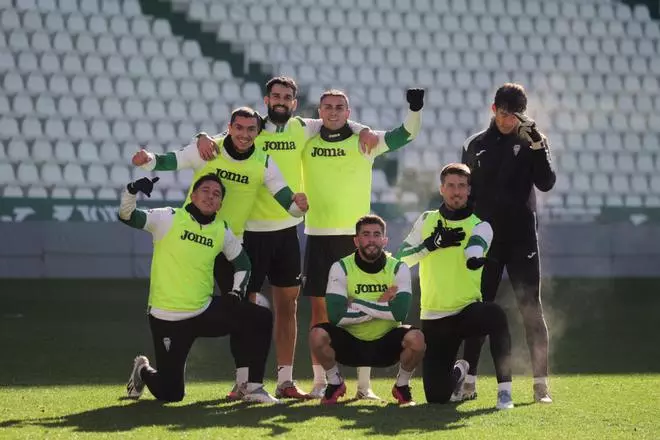 Huesca-Córdoba CF: altas, bajas y posibles onces iniciales en El Alcoraz