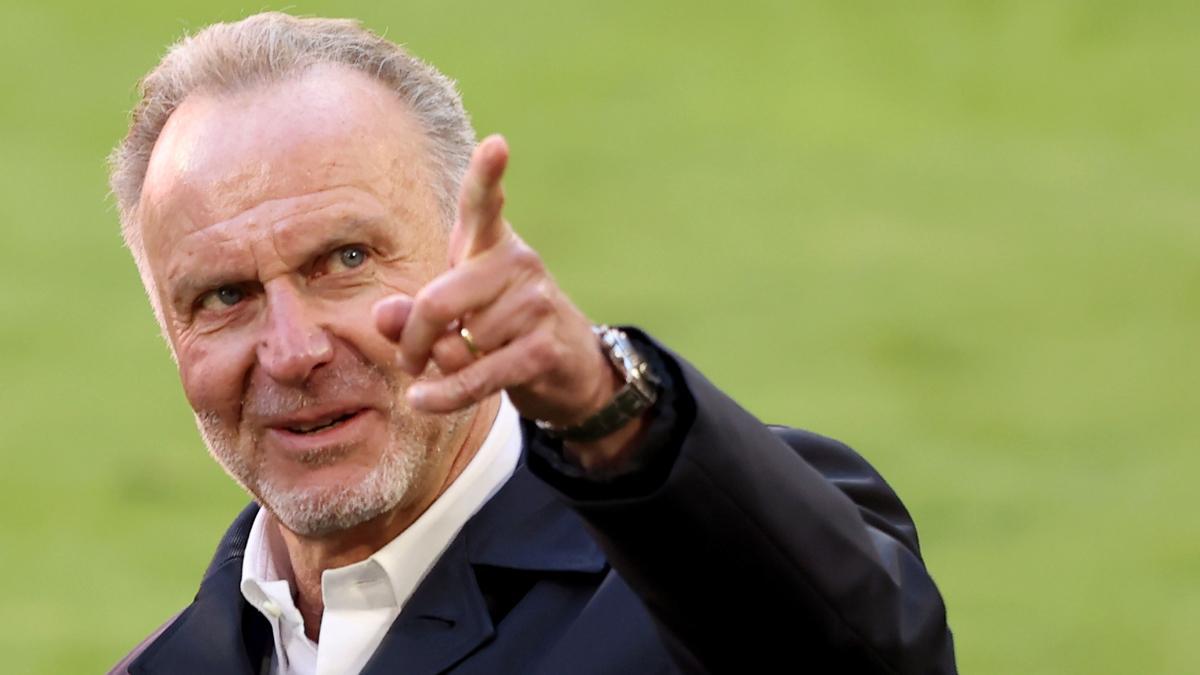 Karl-Heinz Rummenigge, exdirector general del Bayern de Múnich, antes de un partido del conjunto alemán