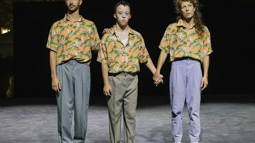 Nadal i Reis: Espectacle inclusiu de dansa-teatre, Hem de parlar