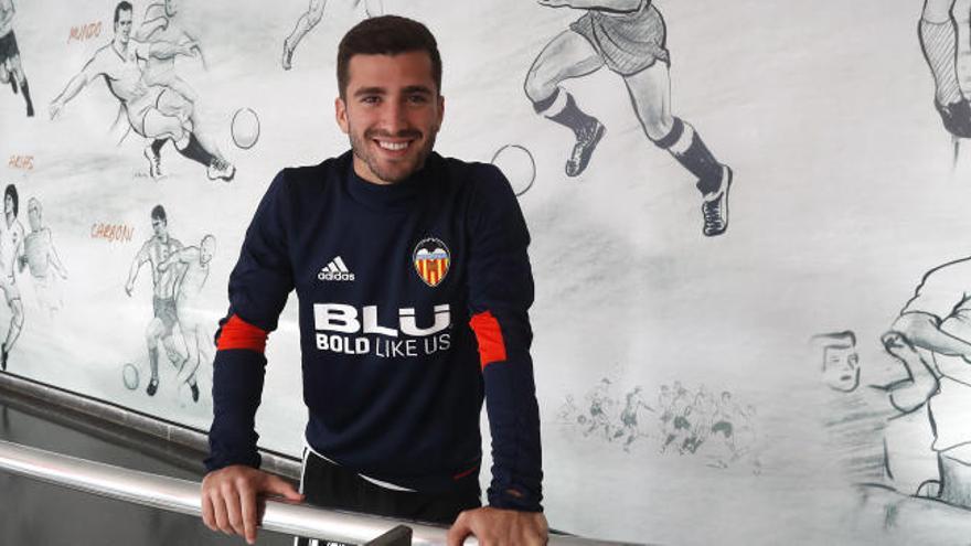 Gayà firma hoy su renovación con el Valencia