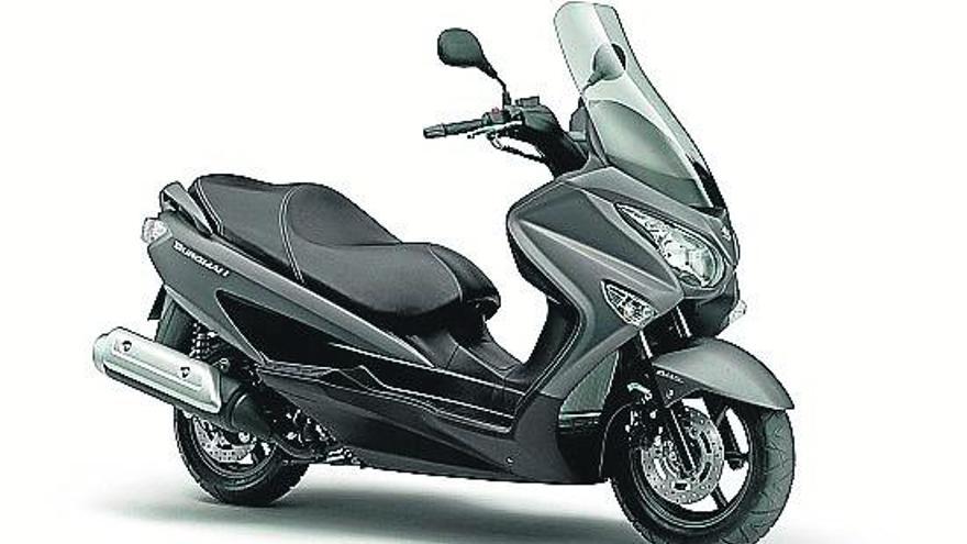 Suzuki Burgman 125/200, prácticas hasta en el precio