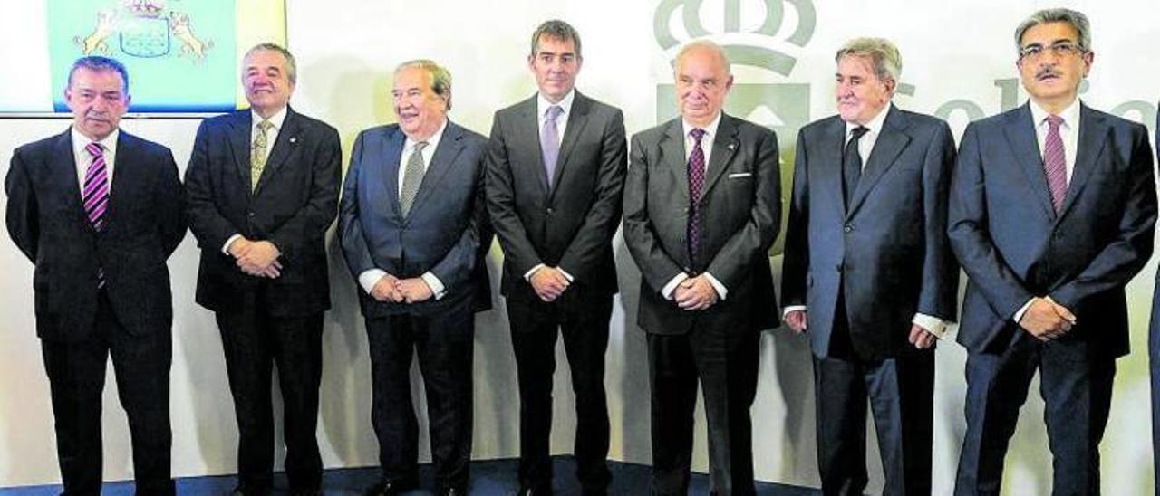 Expresidentes del Gobierno de Canaria, sin Adán Martín.