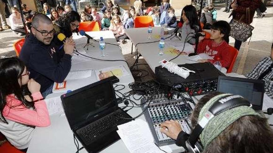 Un momento del programa de radio en directo.