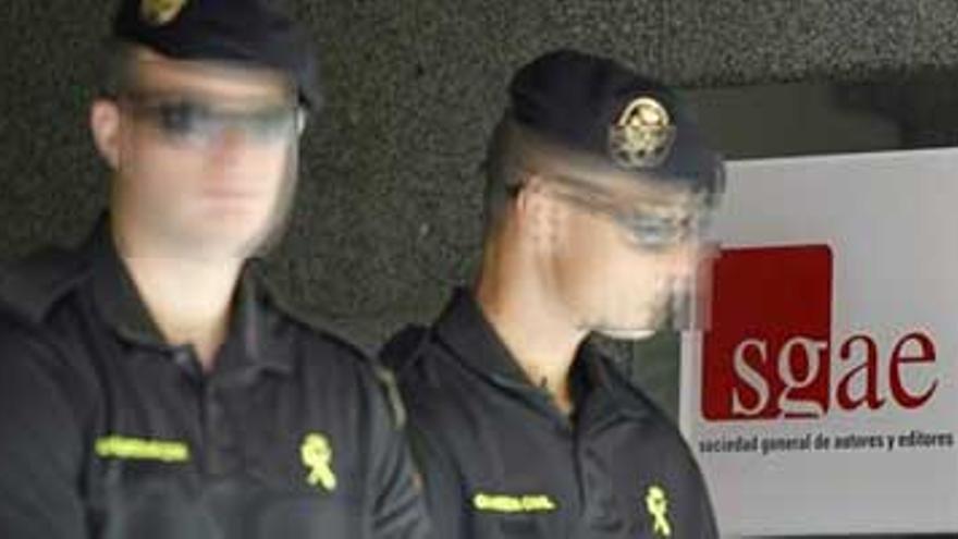 La Guardia Civil registra la sede de la SGAE