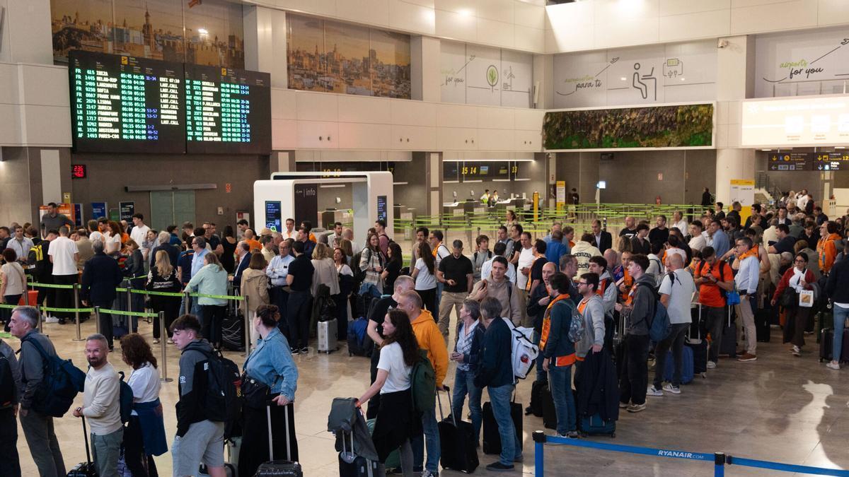 La zona de embarque del aeropuerto de Valencia en una imagen de archivo