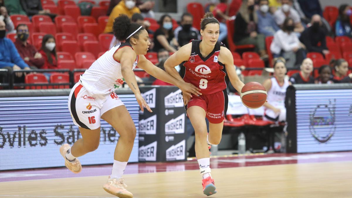 Antonia Deleare, durante el partido frente al Ensino de Lugo.