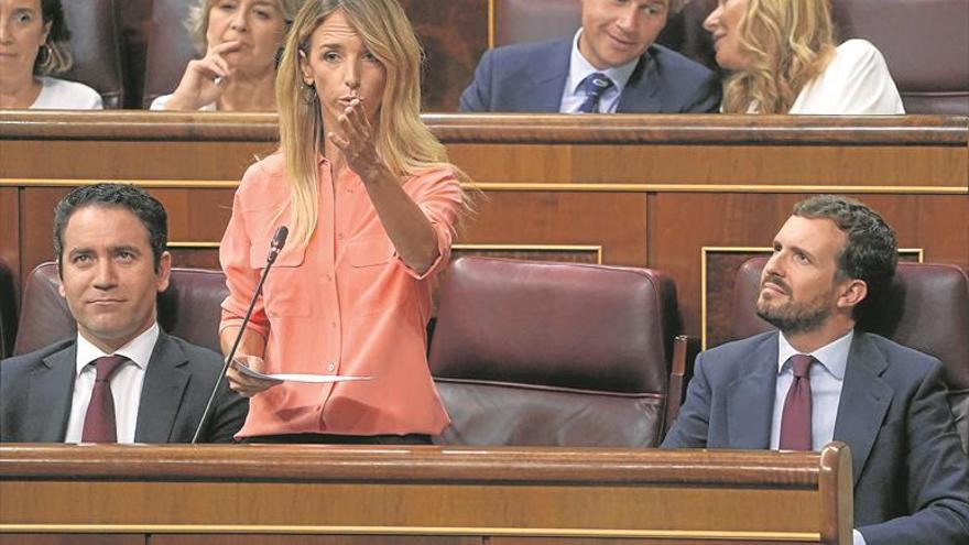 Pablo Casado llega aprendido