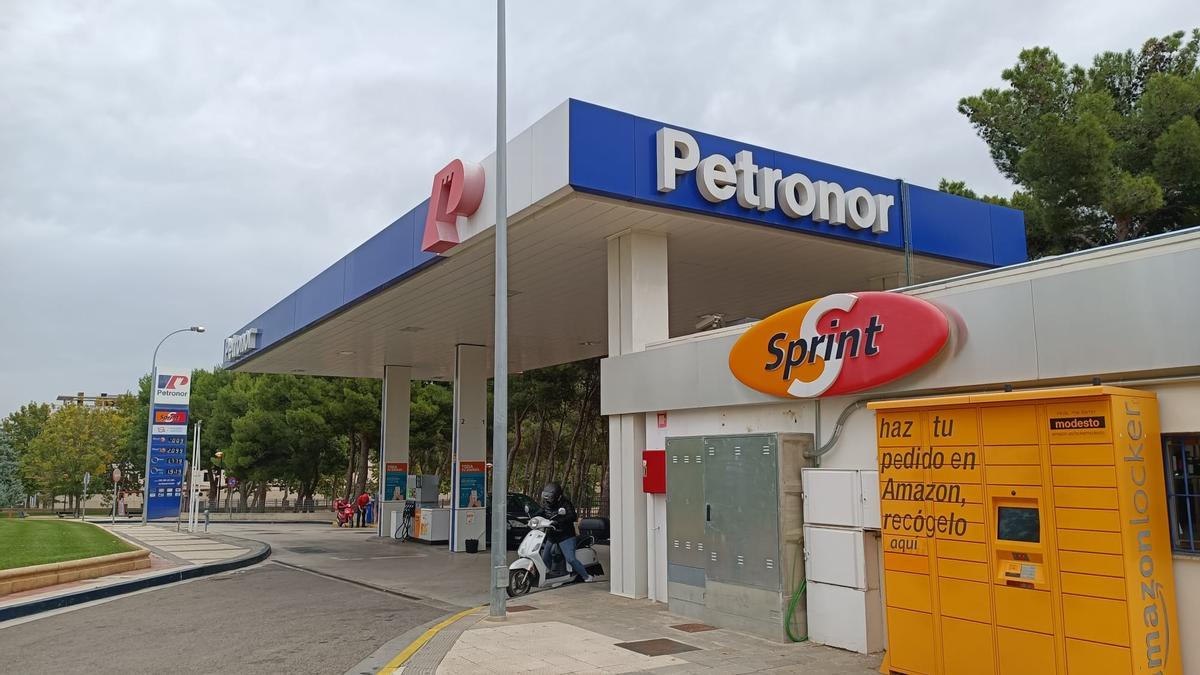 Gasolinera del barrio de Torrero de Zaragoza donde ocurrió el atraco