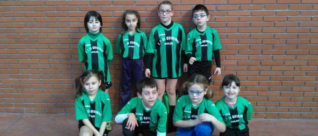 Minibenjamines de balonmano.