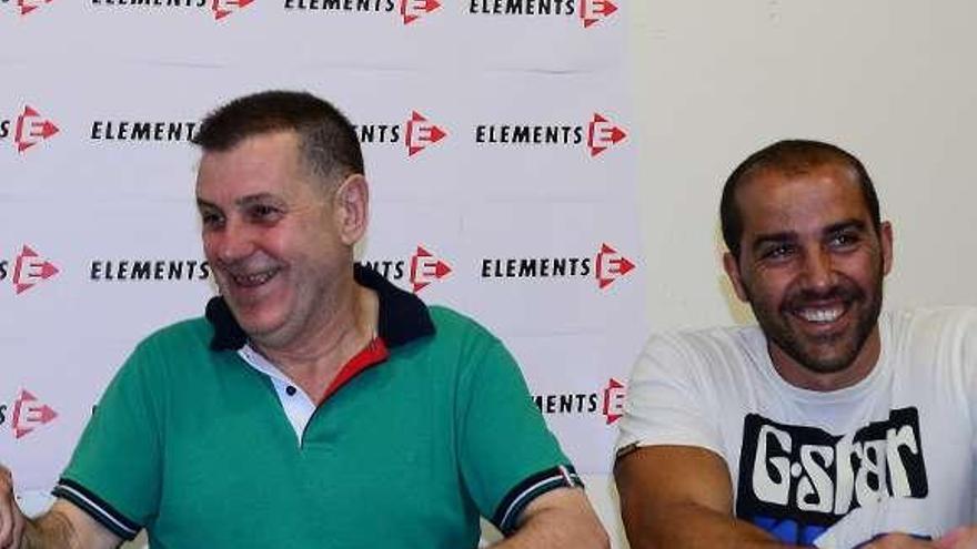 Manuel Camiña (izquierda) junto a Óscar Fernández. // Gonzalo Núñez