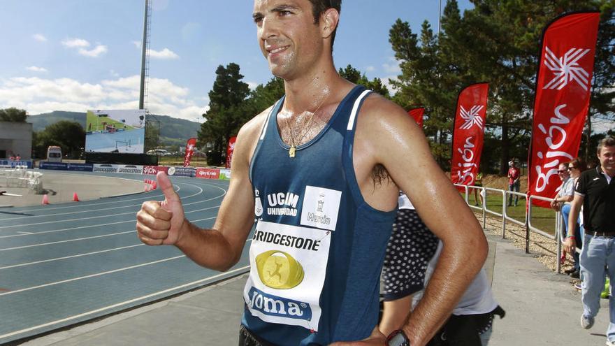 Miguel Ángel López tras la carrera