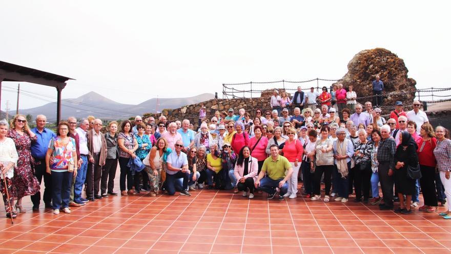 Ciento sesenta mayores de Yaiza festejan el Día Internacional del Mayor