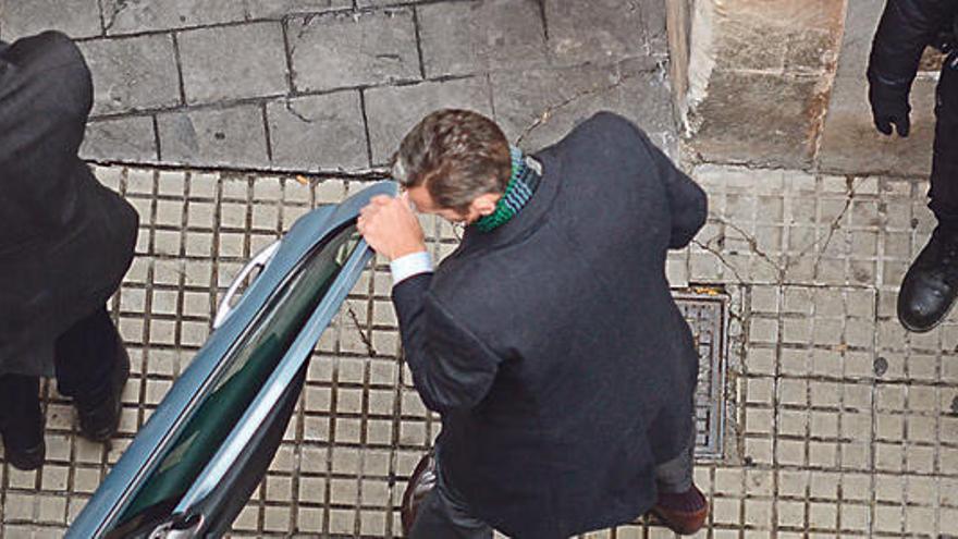 Iñaki Urdangarin, llegando a los juzgados.