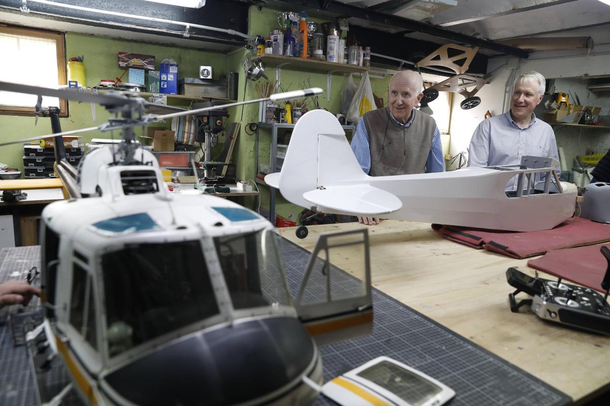 EN IMÁGENES: Arnao, cuna de uno de los últimos clubes de aeromodelismo de Asturias