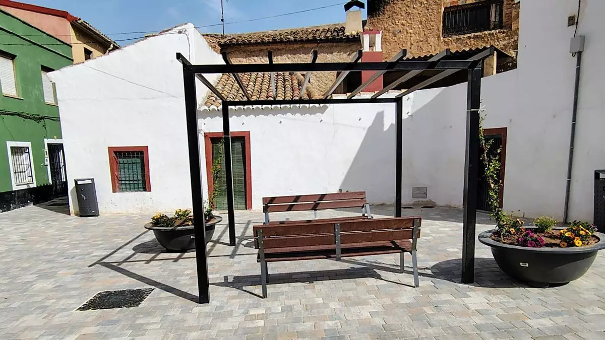 Así luce el barrio de San Antón de Villena tras las obras de reurbanización