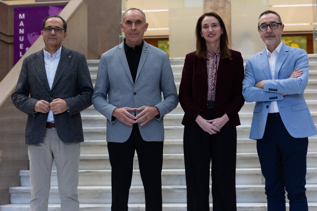 Los cuatro candidatos a rector de la UV: Juan Luis Gandía, Carles Padilla, Ángeles Solanes y Fran Ródenas.