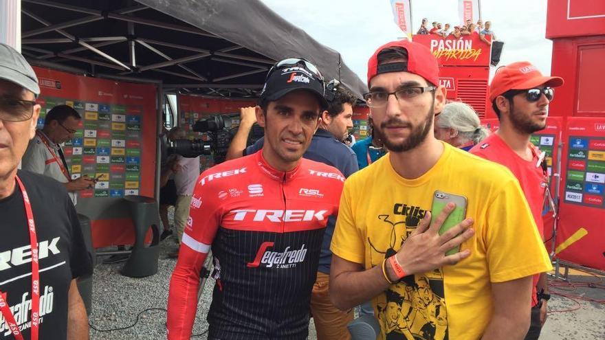 Contreras con Alberto Contador